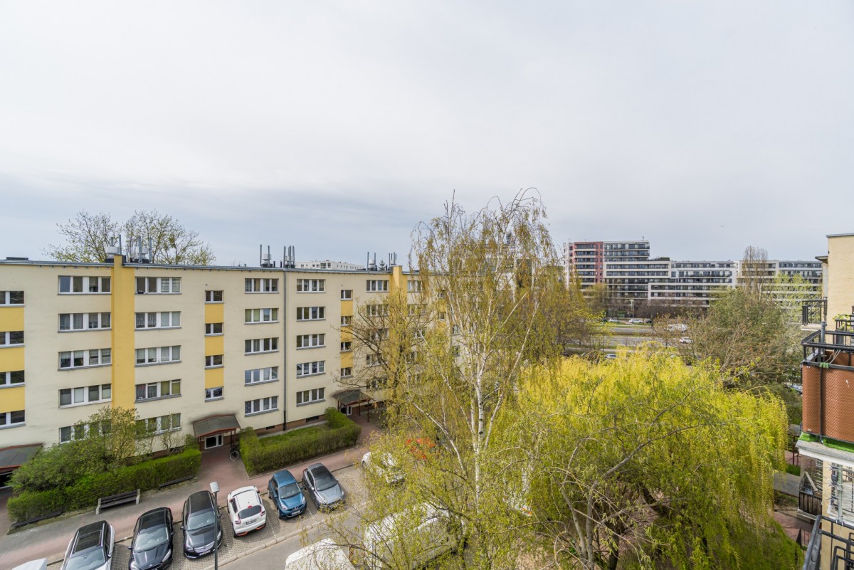 Warszawa · ul. Sewastopolska — 14