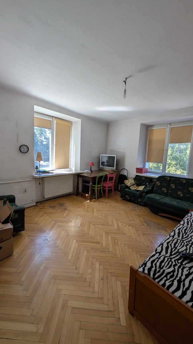 Warszawa · ul. gen. Władysława Andersa — 3