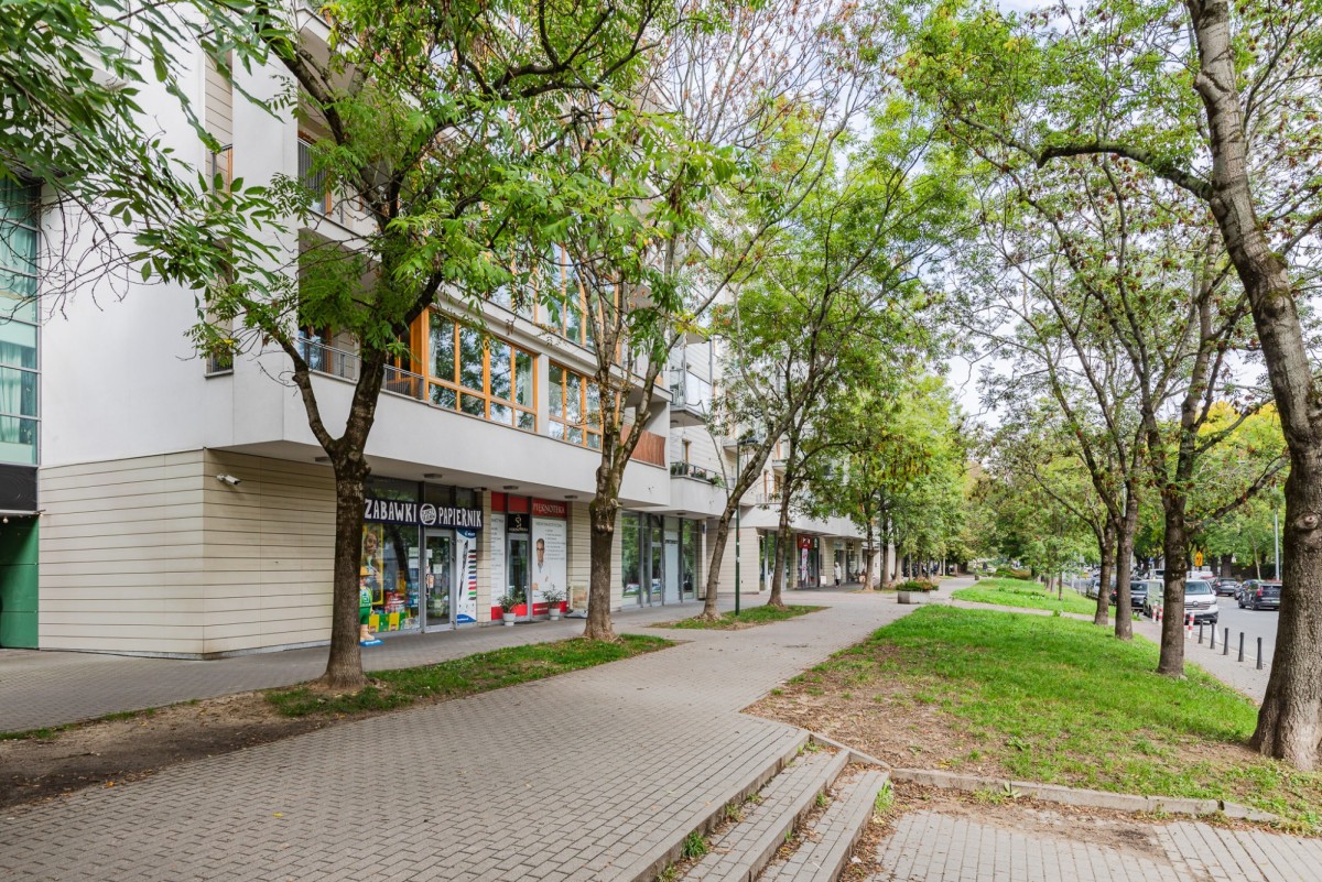 Warszawa · ul. Obrzeżna — 15