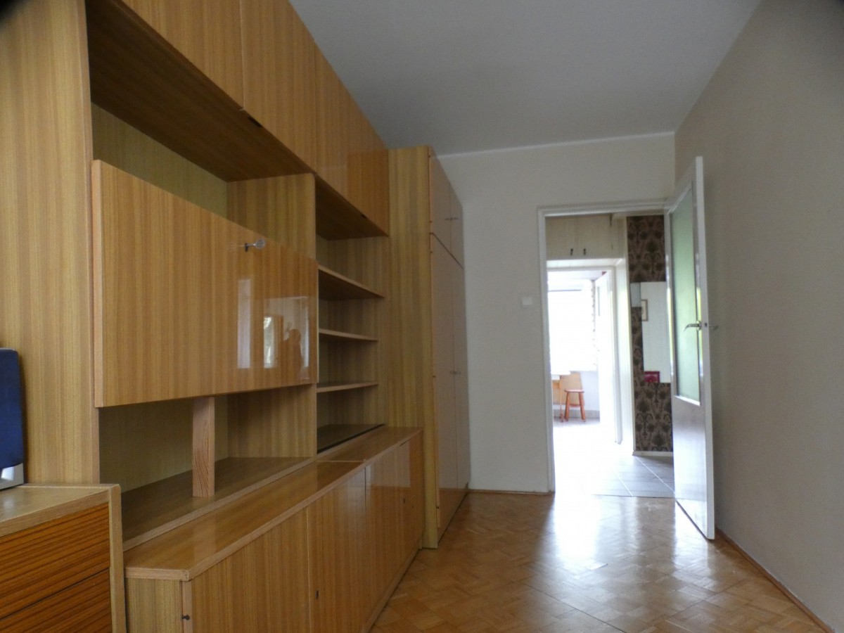 Warszawa · ul. Warszawska — 13