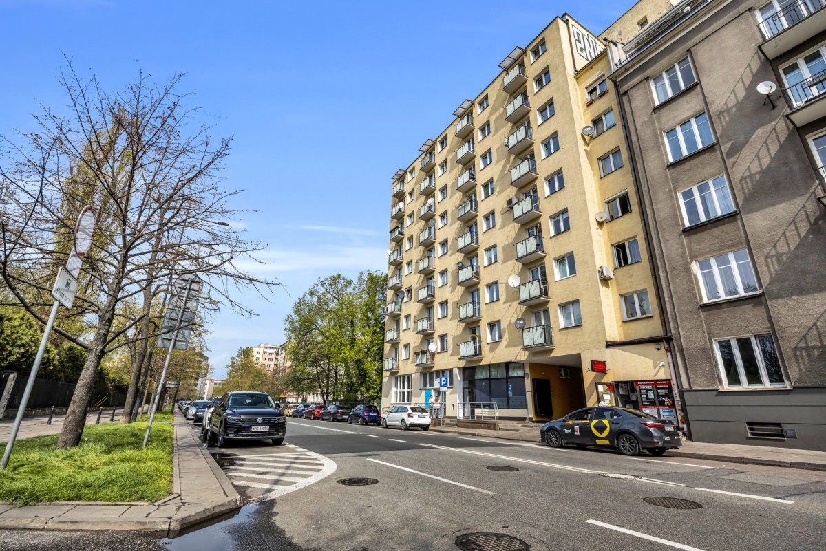 Warszawa · ul. Leona Kruczkowskiego — 19