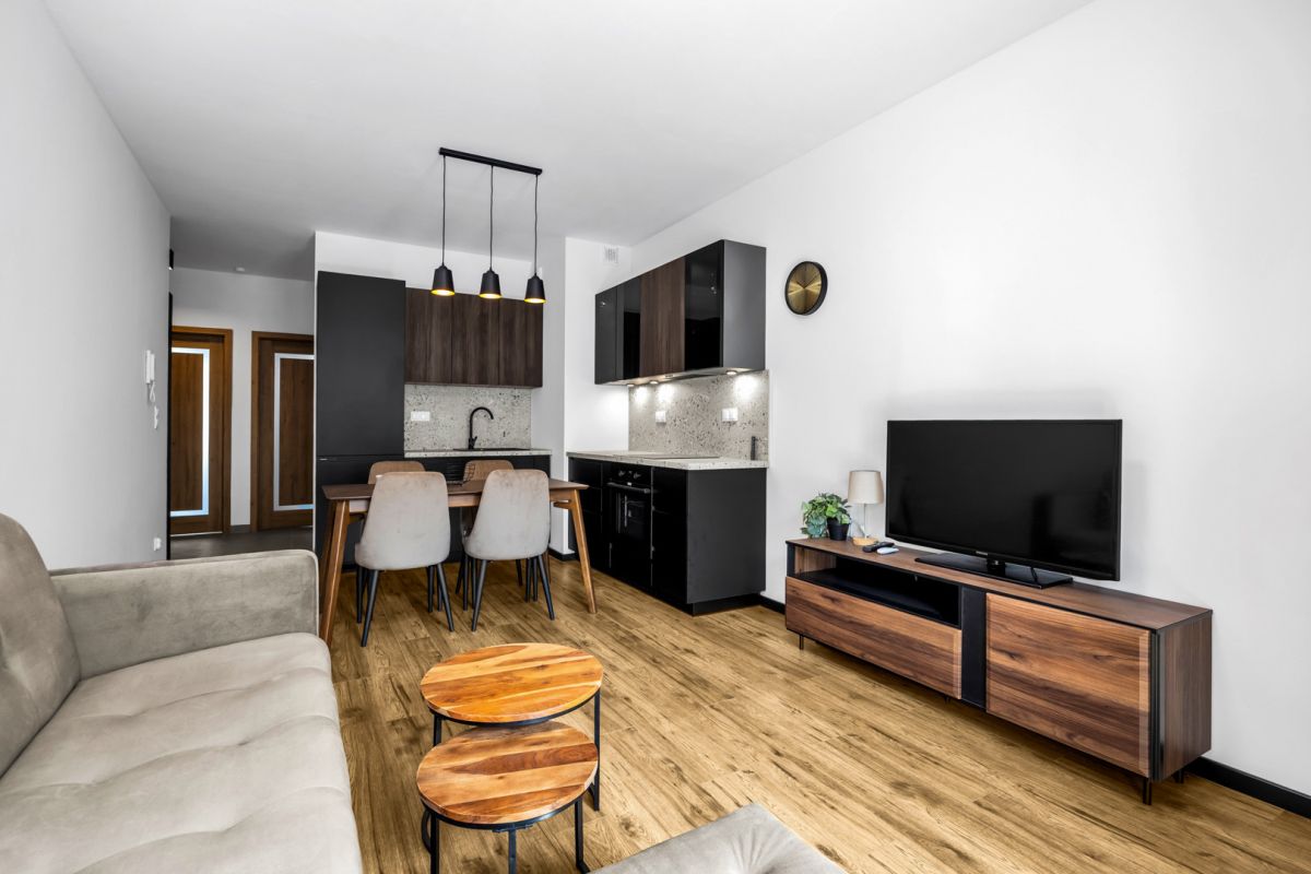 Warszawa · ul. Żupnicza — 6