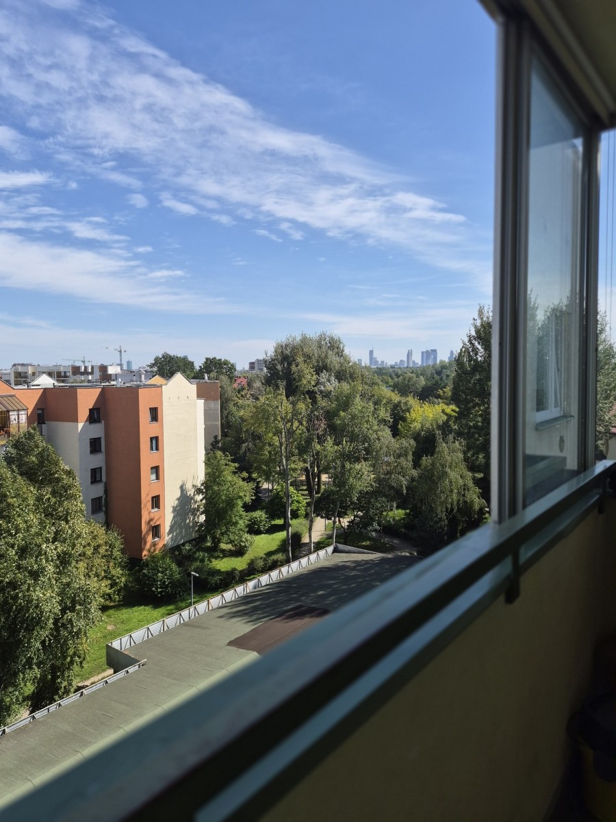 Warszawa · al. Aleja Władysława Reymonta — 8