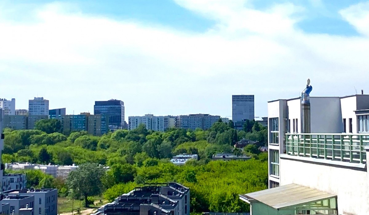 Warszawa · al. Aleja gen. Władysława Sikorskiego — 8
