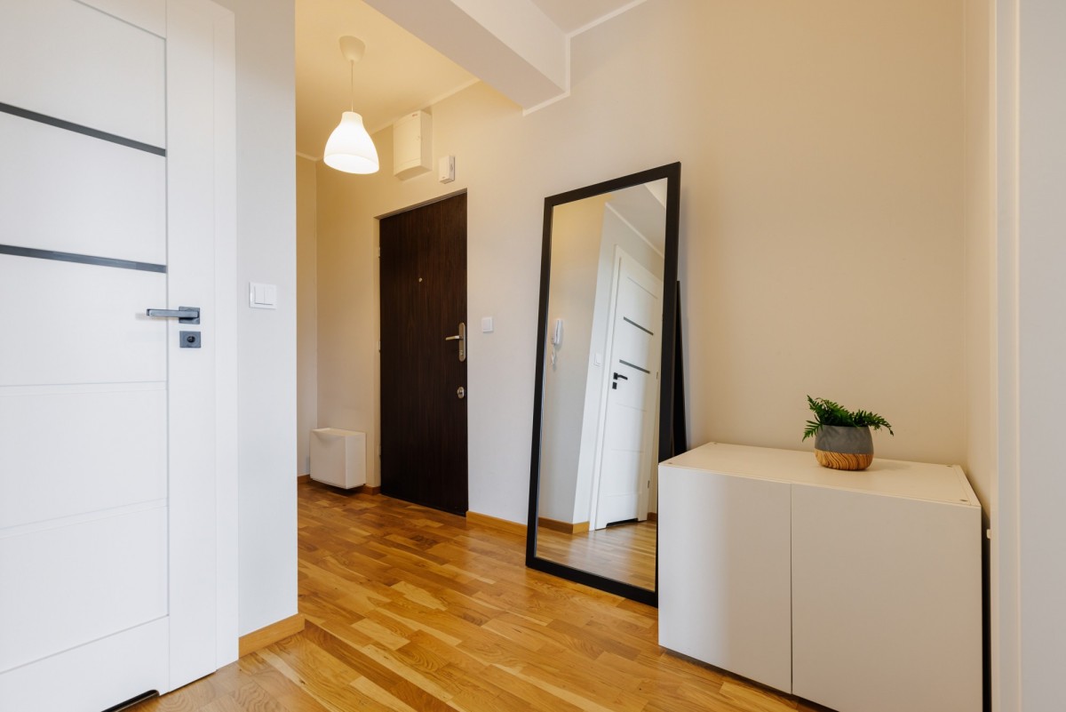 Warszawa · ul. Lazurowa — 10