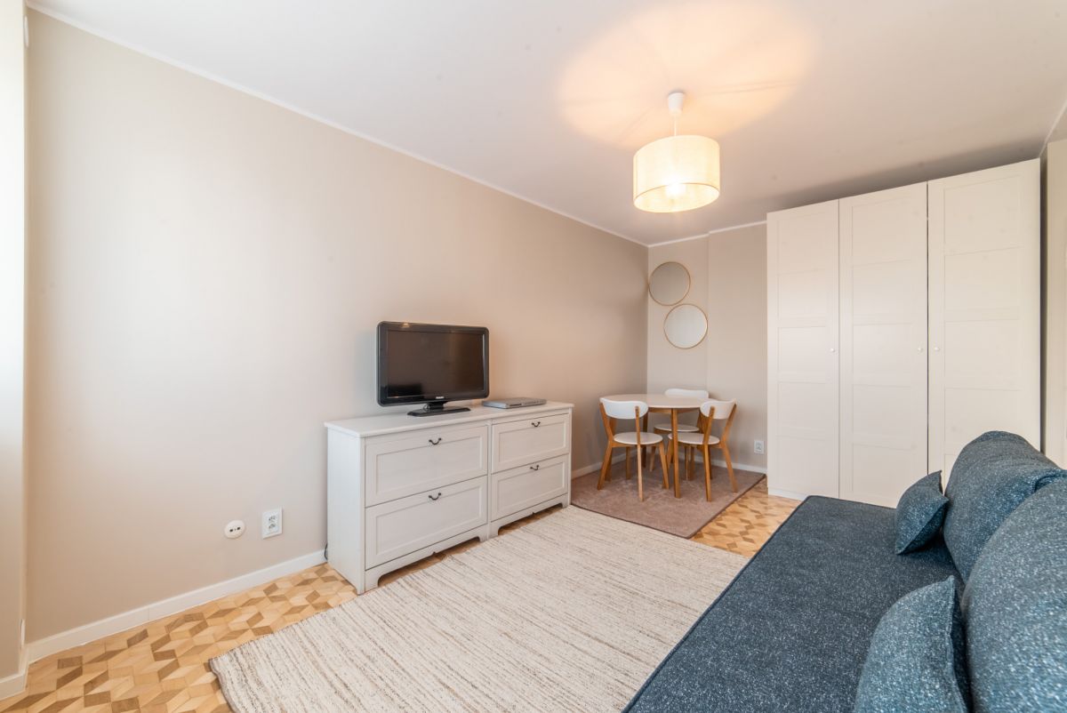 Warszawa · ul. Chodecka — 10