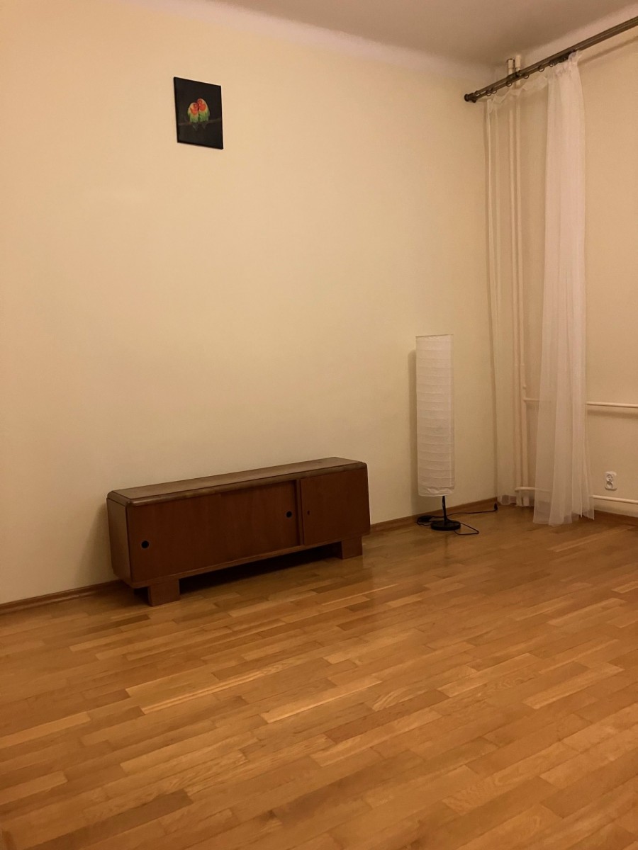 Warszawa · ul. Miła — 5
