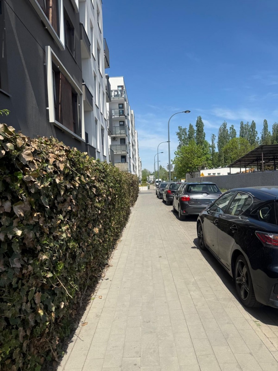 Warszawa · ul. Pieskowa Skała — 2