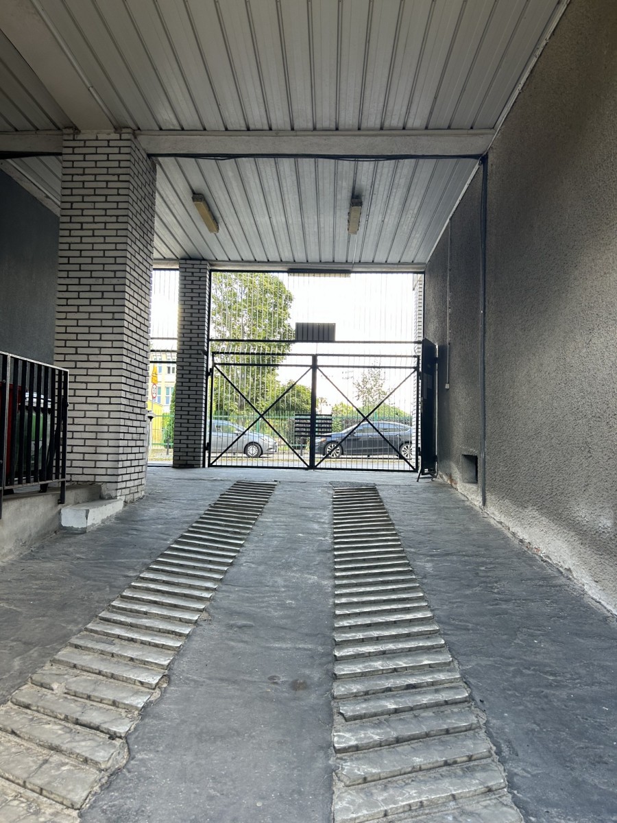 Warszawa · ul. Gościeradowska — 13