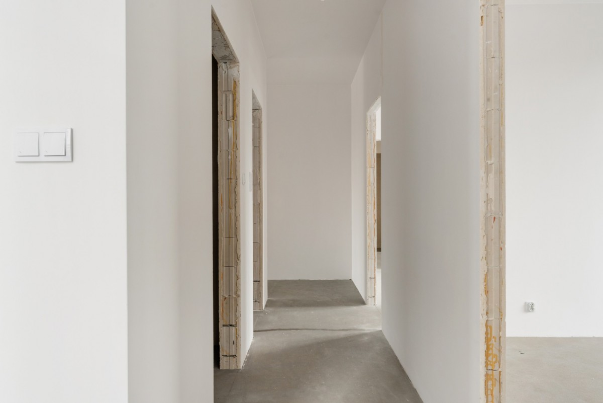 Warszawa · ul. Iwicka — 9