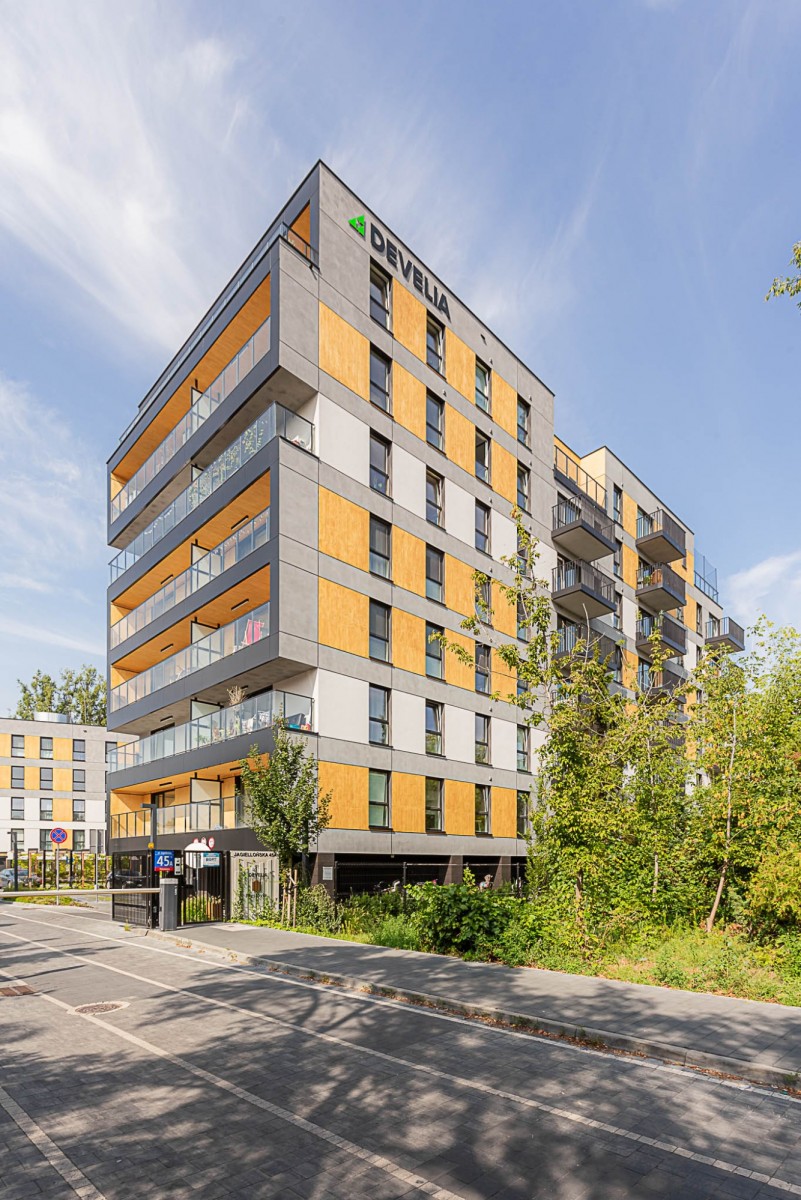 Warszawa · ul. Jagiellońska — 18