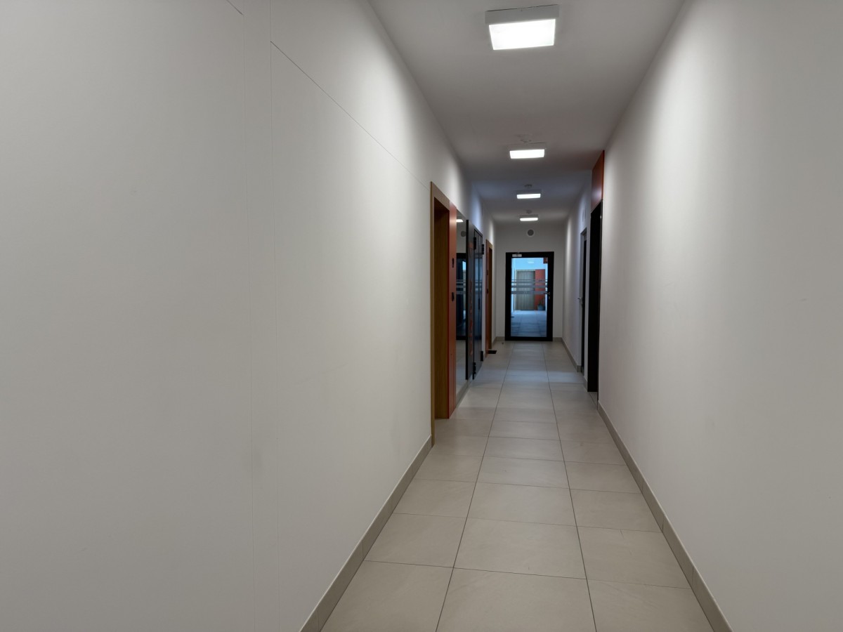 Warszawa · ul. Zdzisława Beksińskiego — 15