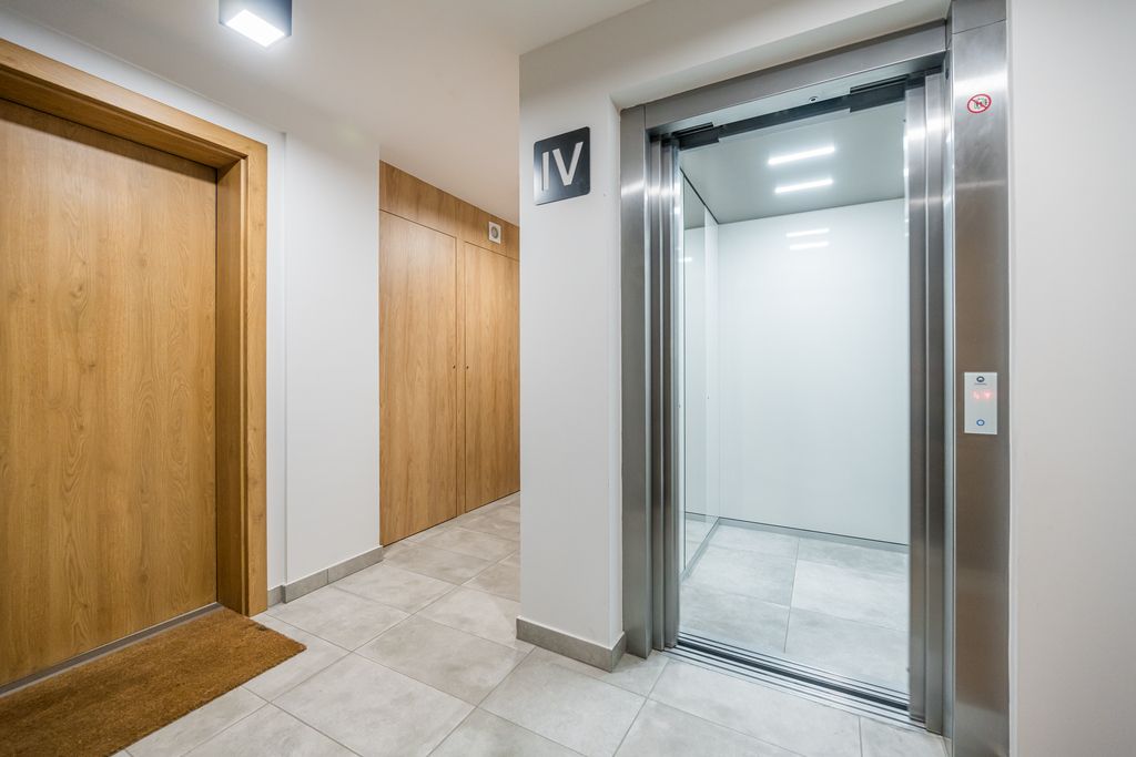 Warszawa · ul. Stanisława Żółkiewskiego — 23