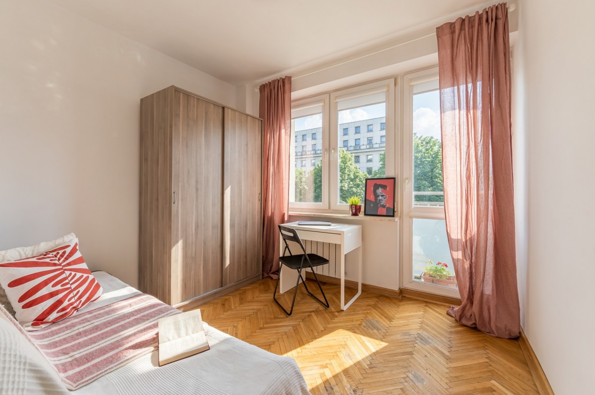 Warszawa · ul. Krucza — 9