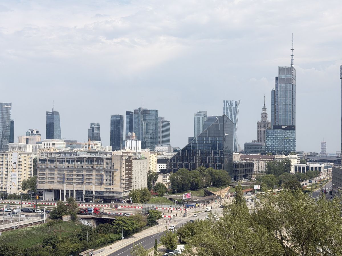 Warszawa · al. Aleje Jerozolimskie — 10