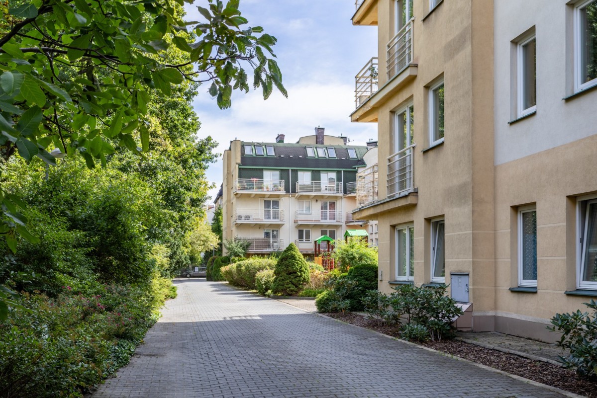Warszawa · ul. Villardczyków — 12