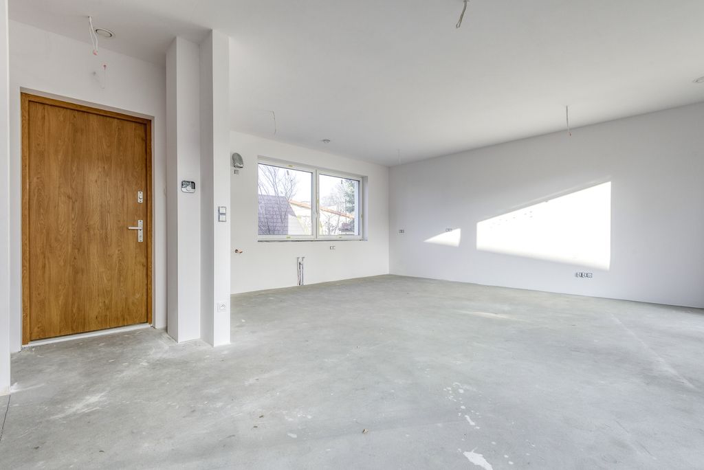 Warszawa · ul. Prozy — 25
