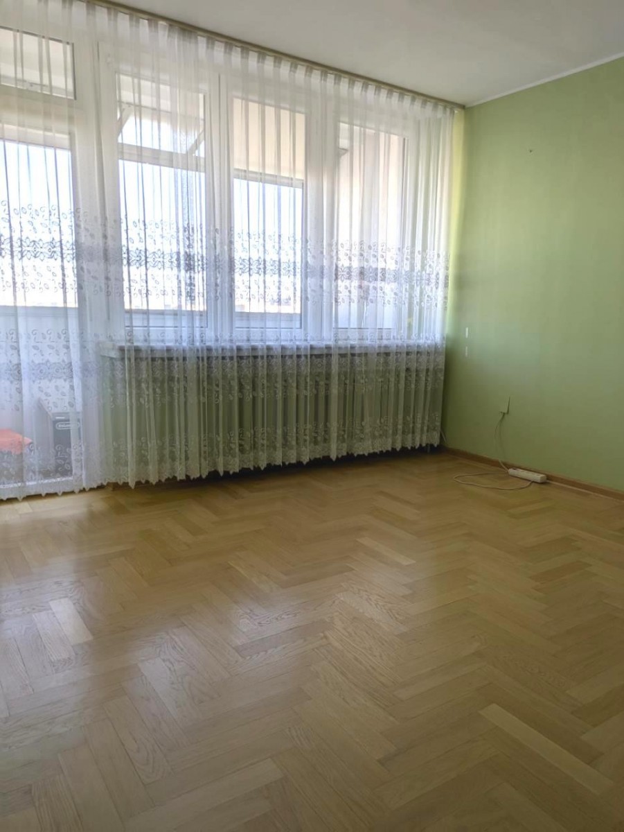 Warszawa · ul. mjr. Henryka Sucharskiego — 4