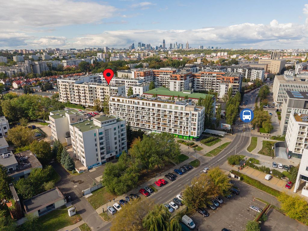 Warszawa · ul. Bobrowiecka — 19