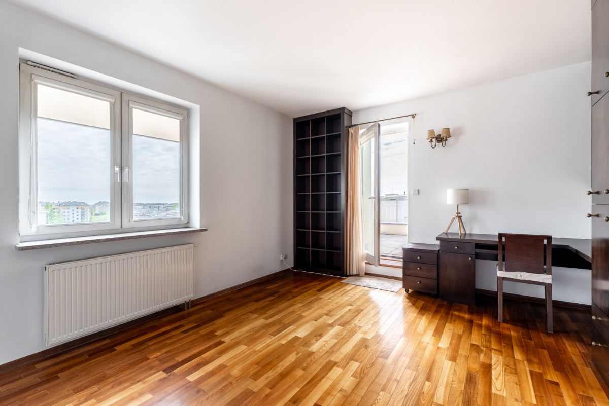 Warszawa · ul. Kabacki Dukt — 9