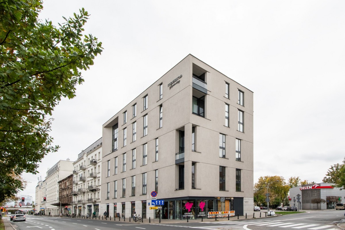 Warszawa · ul. Targowa — 12
