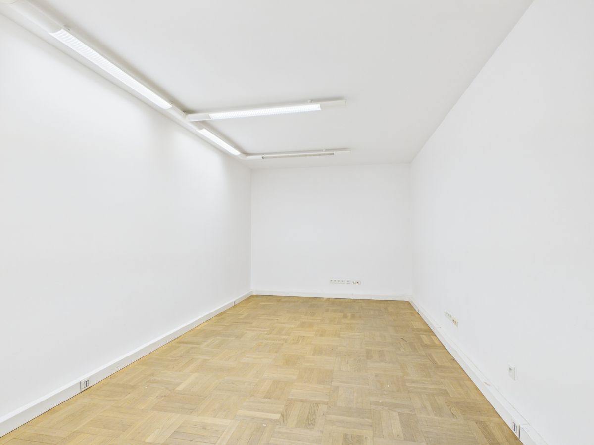 Warszawa · ul. Belgijska — 14