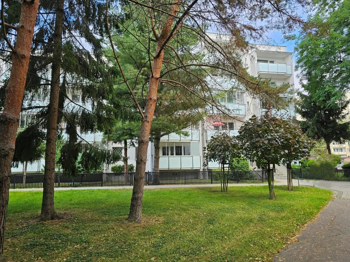 Warszawa · ul. Tadeusza Manteuffla — 4