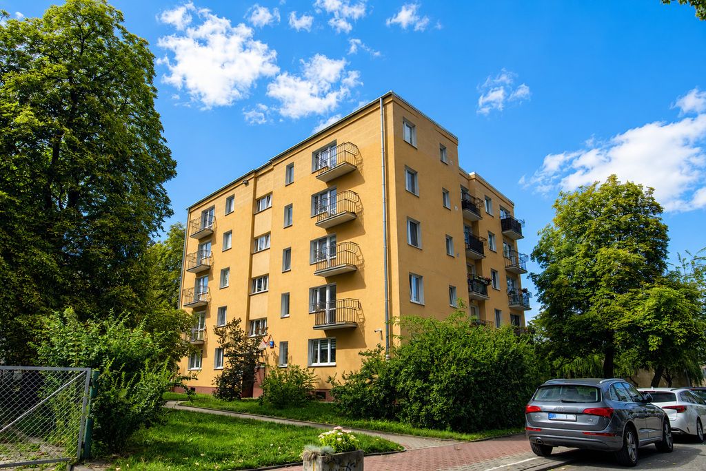 Warszawa · ul. Sanocka — 13
