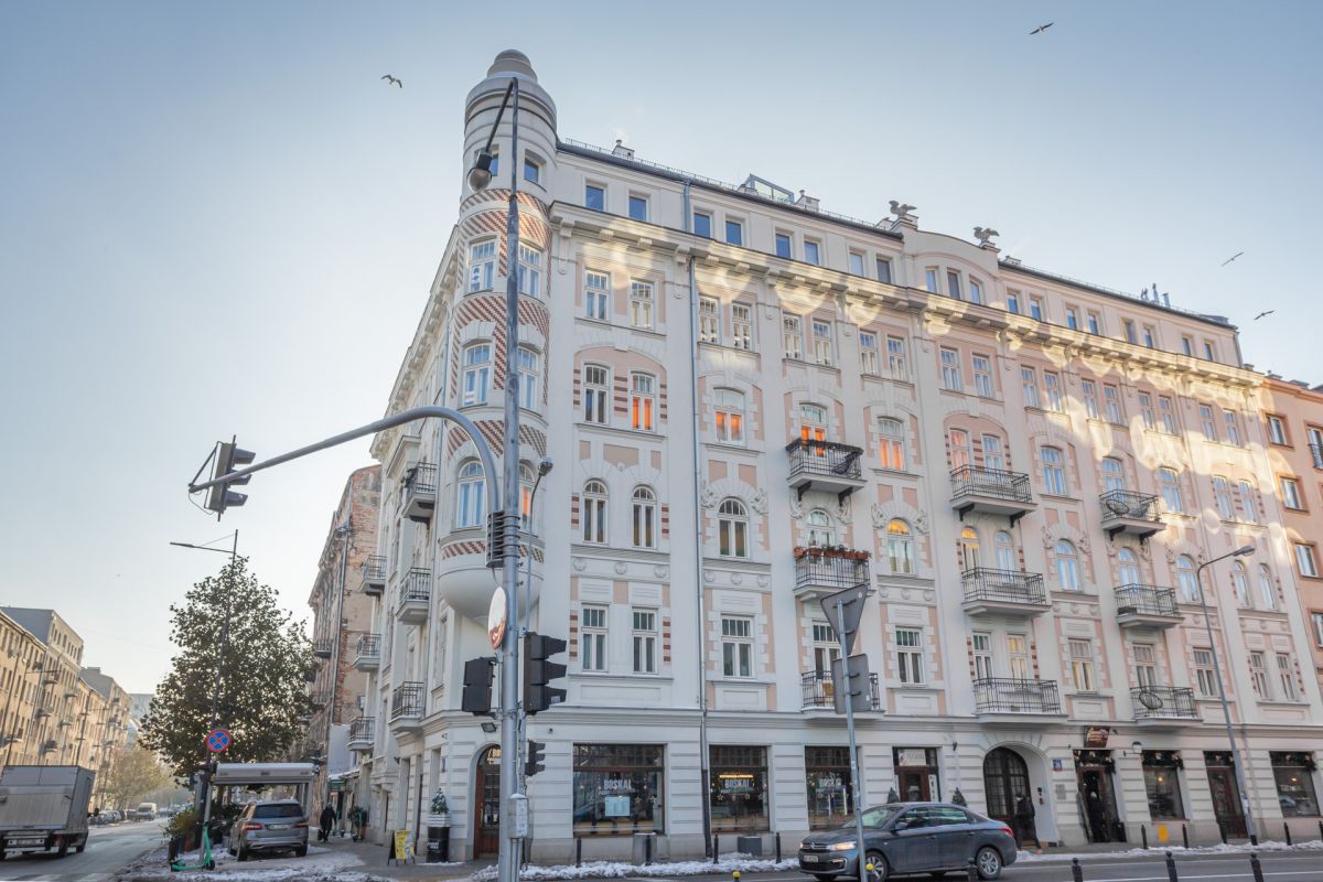 Warszawa · ul. Stefana Okrzei — 19