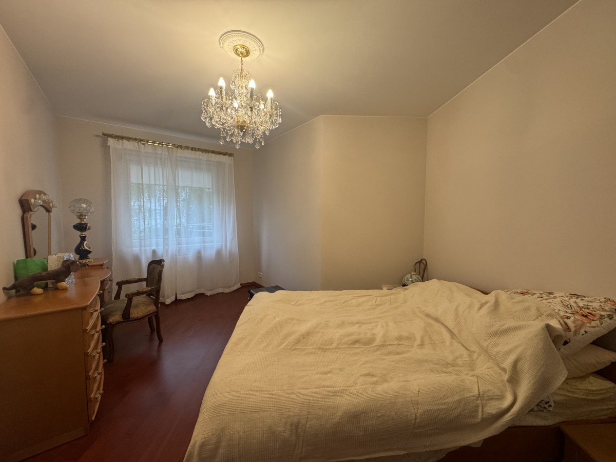 Warszawa · al. Aleja Komisji Edukacji Narodowej — 13