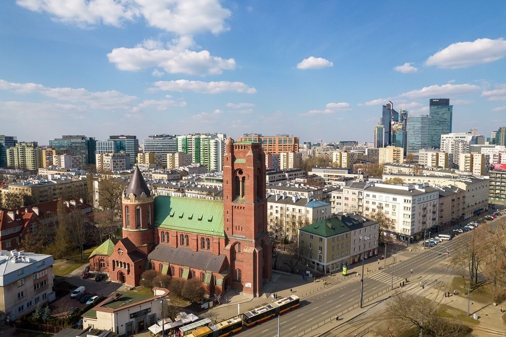 Warszawa · ul. Juliana Ursyna Niemcewicza — 24
