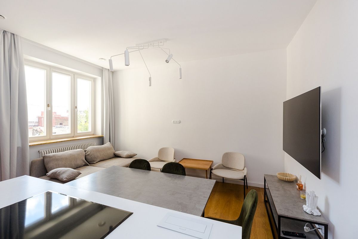 Warszawa · ul. 11 Listopada — 26