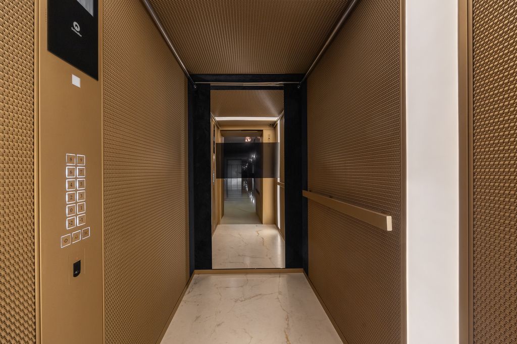 Warszawa · ul. Bitwy pod Rokitną — 14