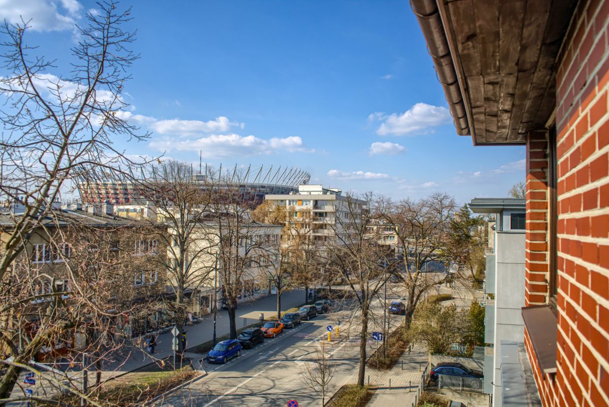 Warszawa · ul. Berezyńska — 19