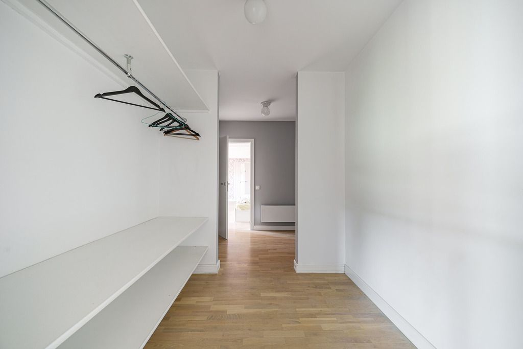 Warszawa · ul. Kuropatwy — 29