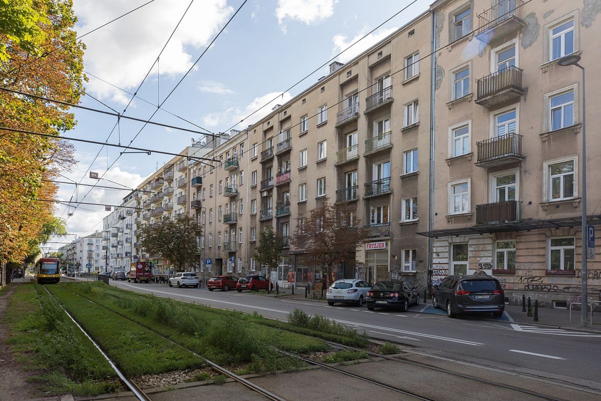 Warszawa · ul. 11 Listopada — 20