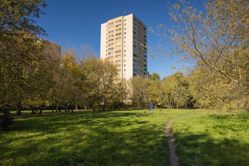 Warszawa · ul. Cieszyńska — 15
