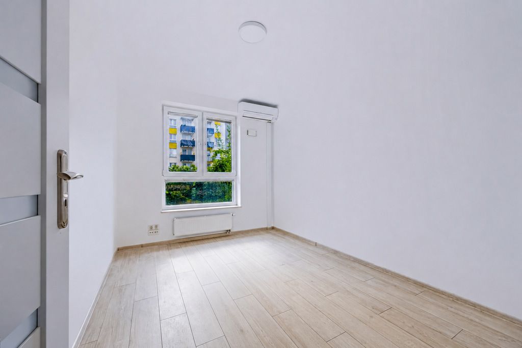 Warszawa · ul. Klinkierowa — 5
