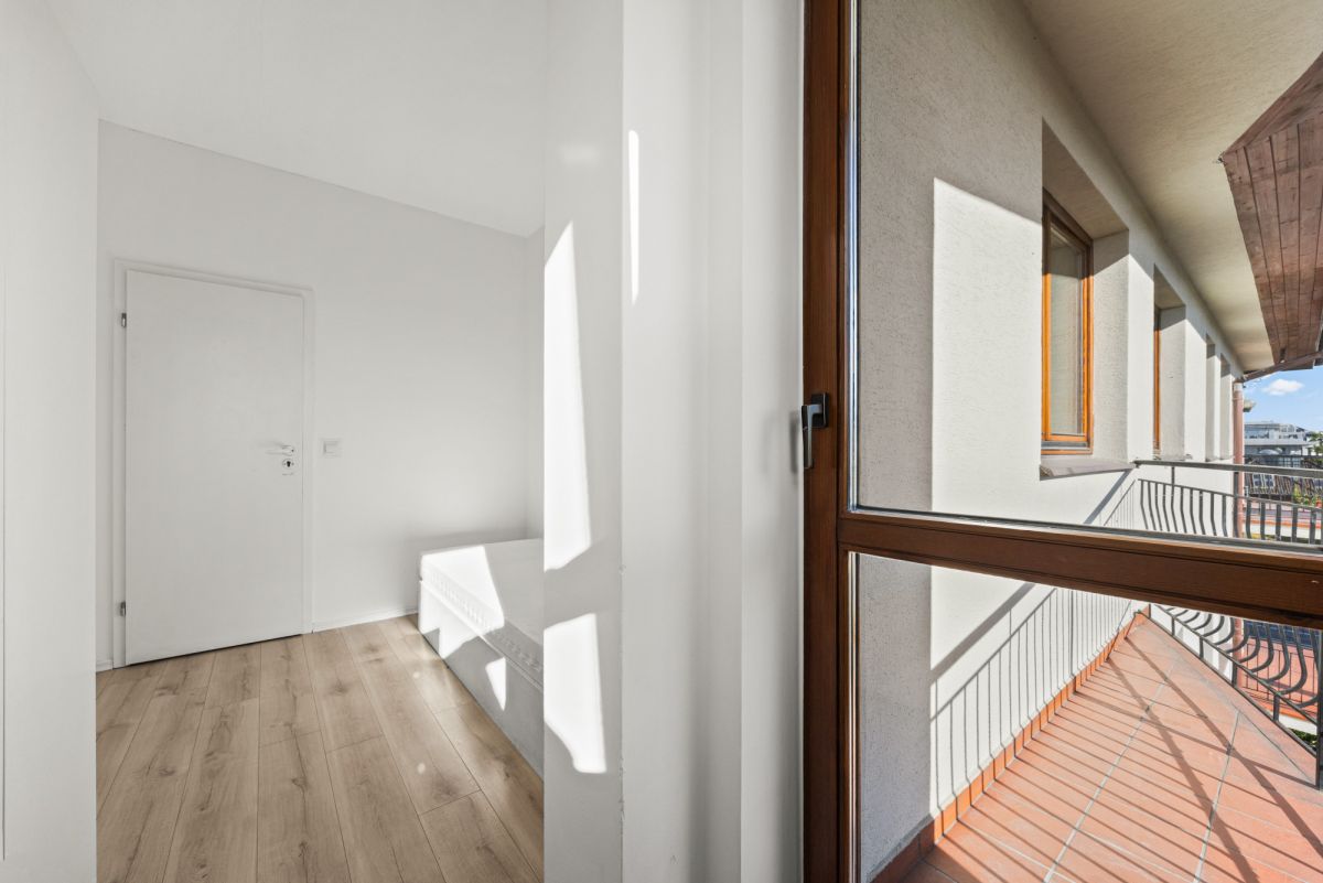 Warszawa · ul. Kraski — 26