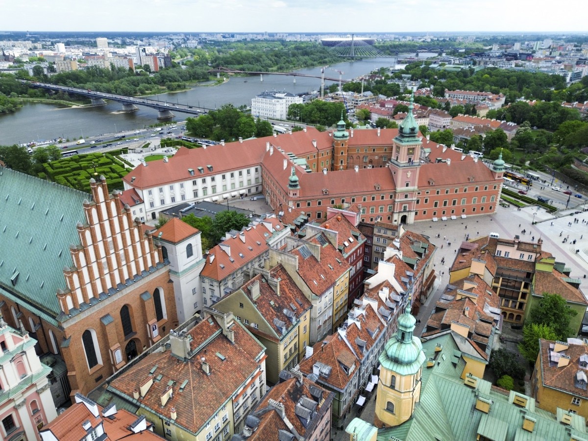 Warszawa · ul. Świętojańska — 22