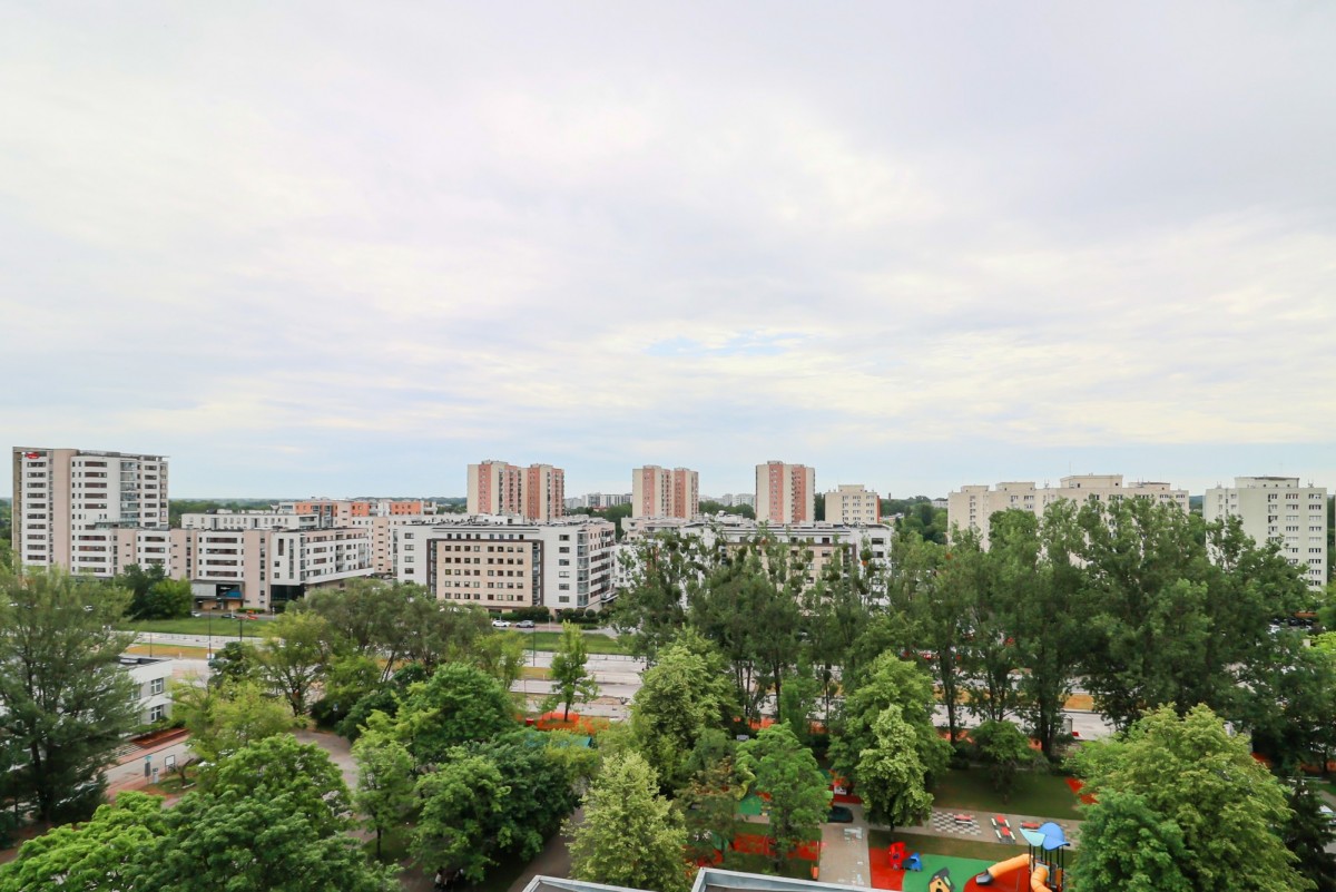 Warszawa — 12