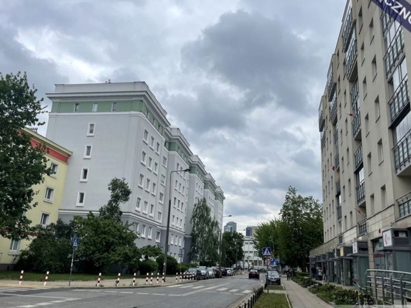 Warszawa · ul. Józefa Bellottiego — 4