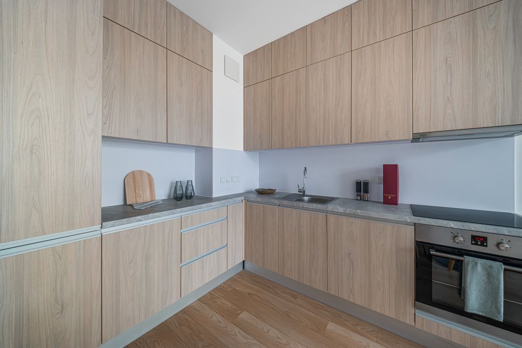 Warszawa · ul. Krochmalna — 9