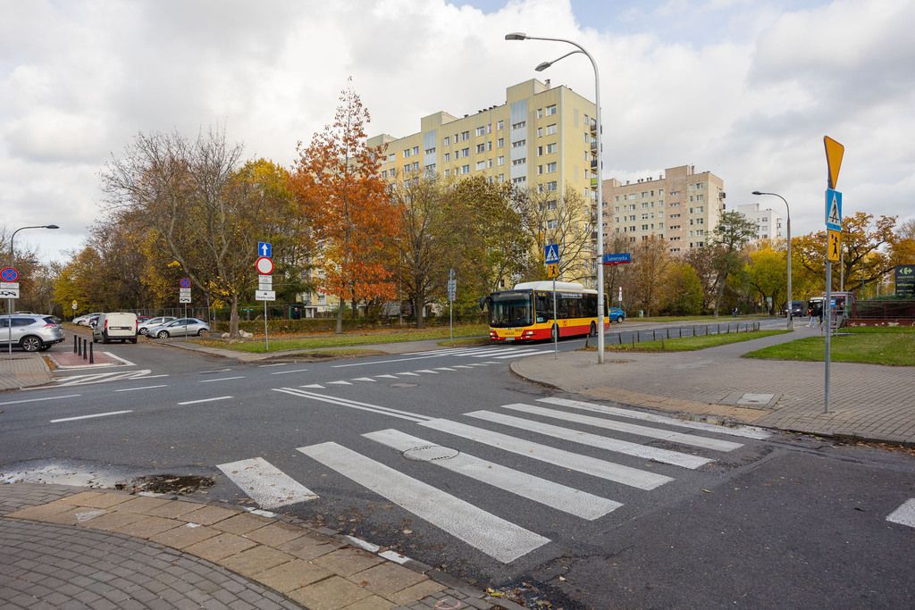 Warszawa · ul. 1 Sierpnia — 12