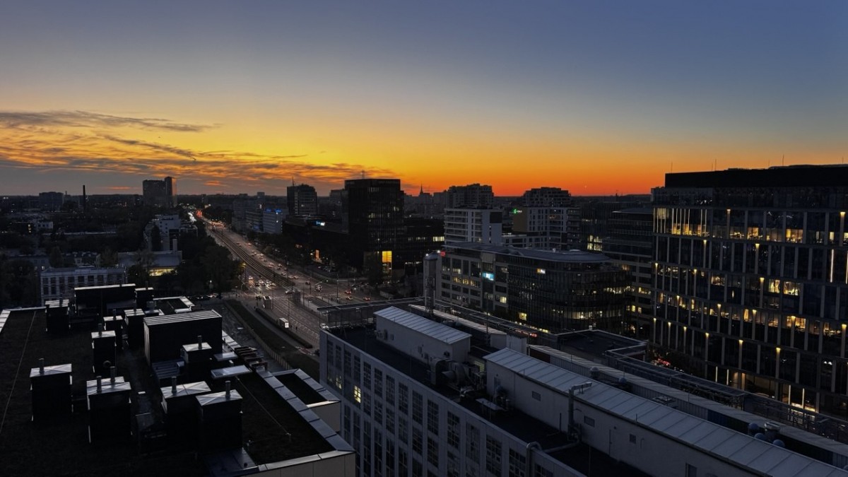 Warszawa · ul. Prosta — 12