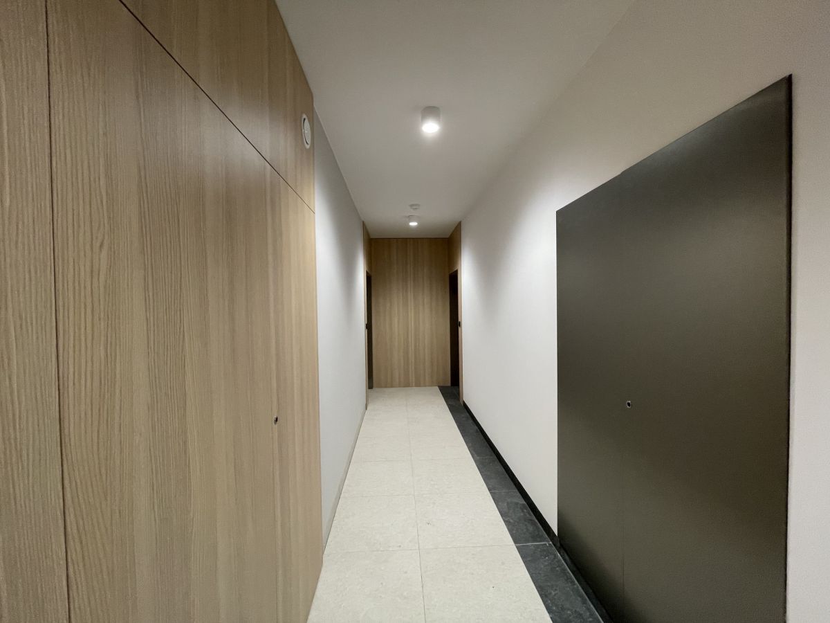 Warszawa · ul. Jagiellońska — 8