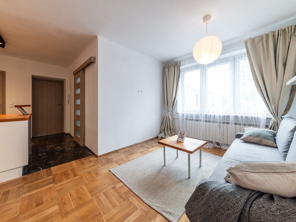 Warszawa · ul. Oleandrów — 2