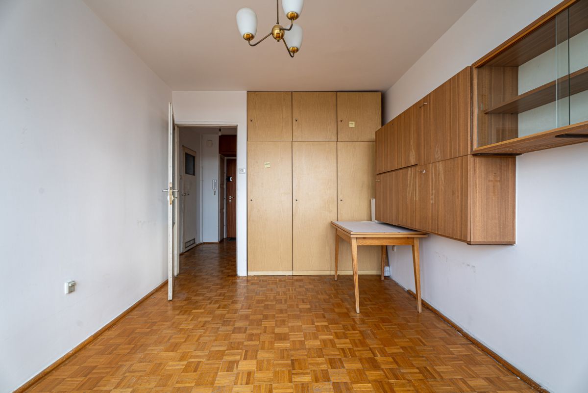 Warszawa · ul. Kazimierza Promyka — 2