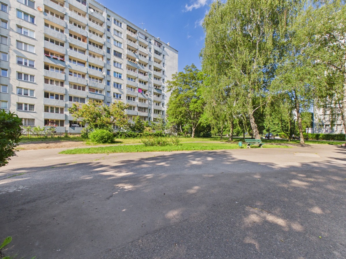 Warszawa · ul. Oskara Langego — 19