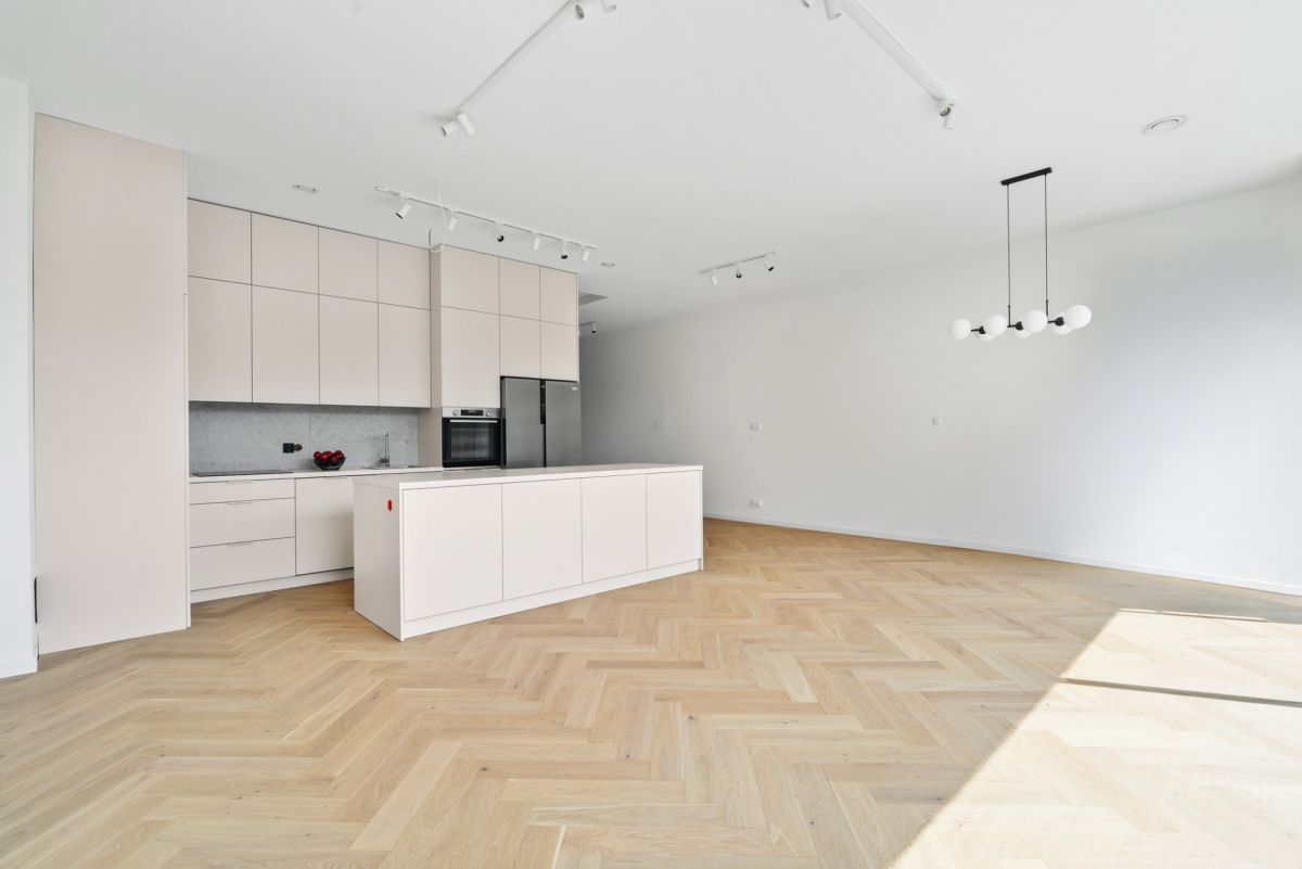Warszawa · ul. Zasadowa — 3